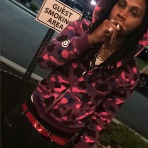 Meet your Posher, Troy